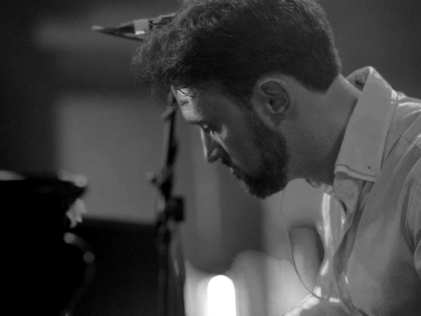 PIANO BAR SESSION